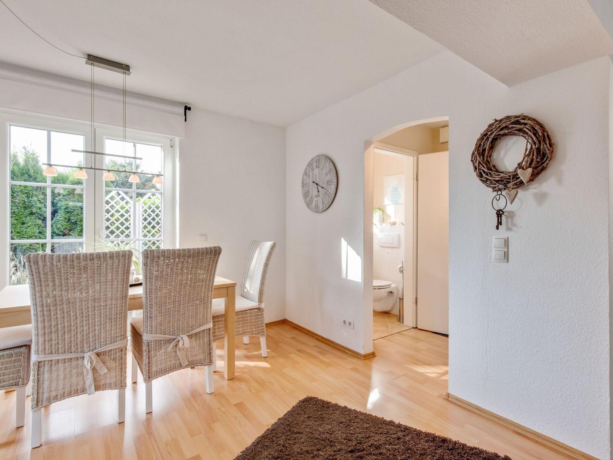 Enticing Holiday Home In Oldenburg With Garden Near Sea Dannau Εξωτερικό φωτογραφία
