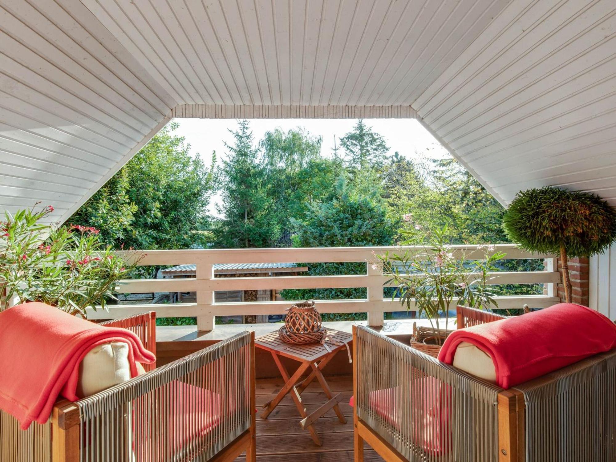 Enticing Holiday Home In Oldenburg With Garden Near Sea Dannau Εξωτερικό φωτογραφία
